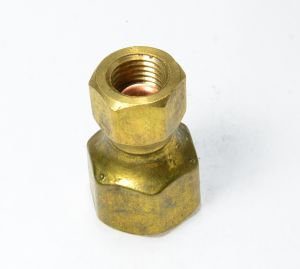 3/8 to 1/4 Od Reducer Tube Swivel Coupling Female Sae 45 Degree Flare Brass Fitting 34R-64
